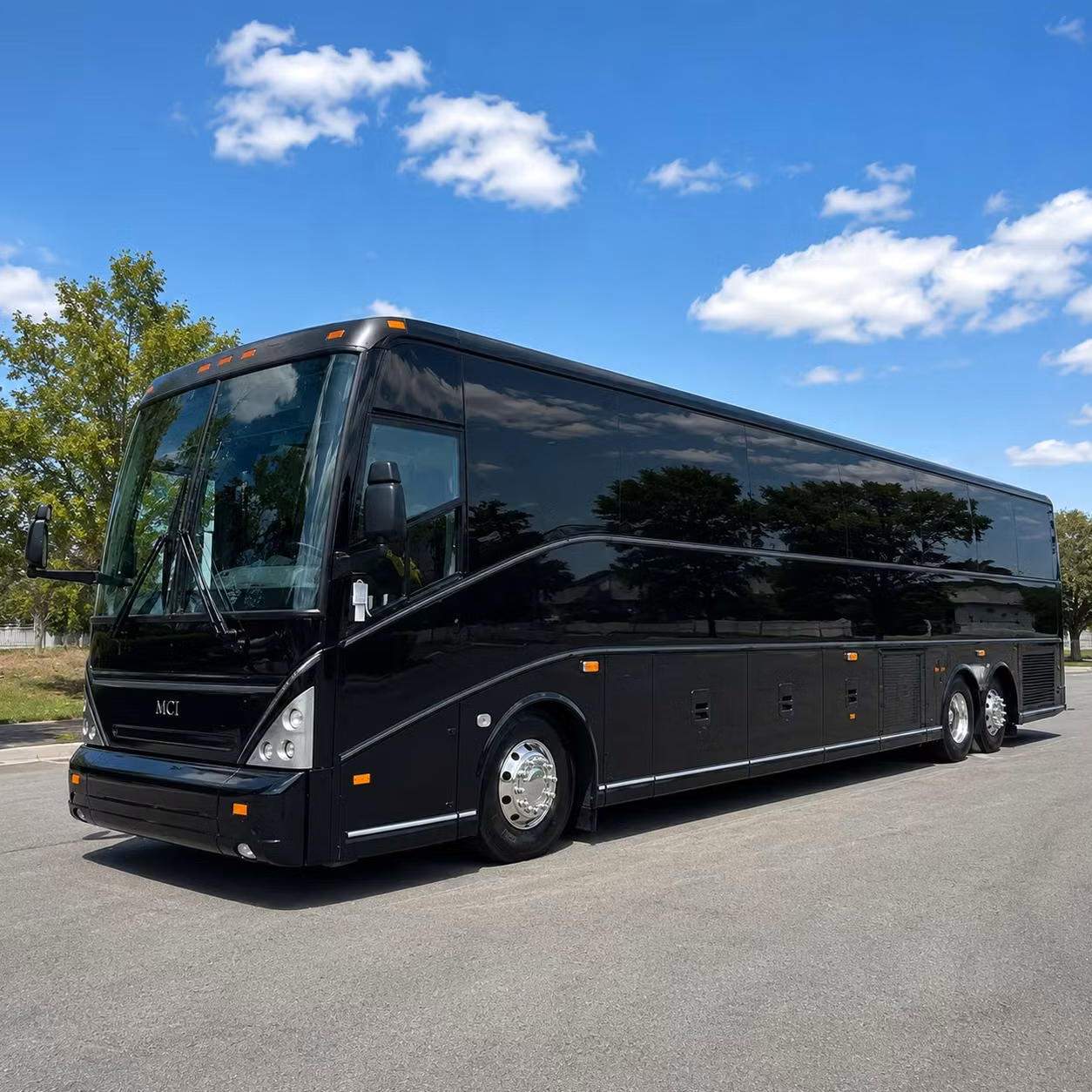 construction site and industrial crew shuttles serving the ocoee area