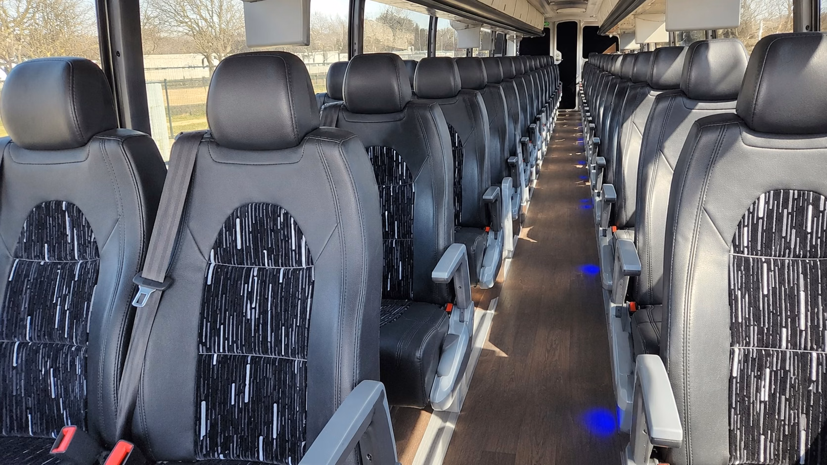how bus type changes charter bus prices in ocoee florida