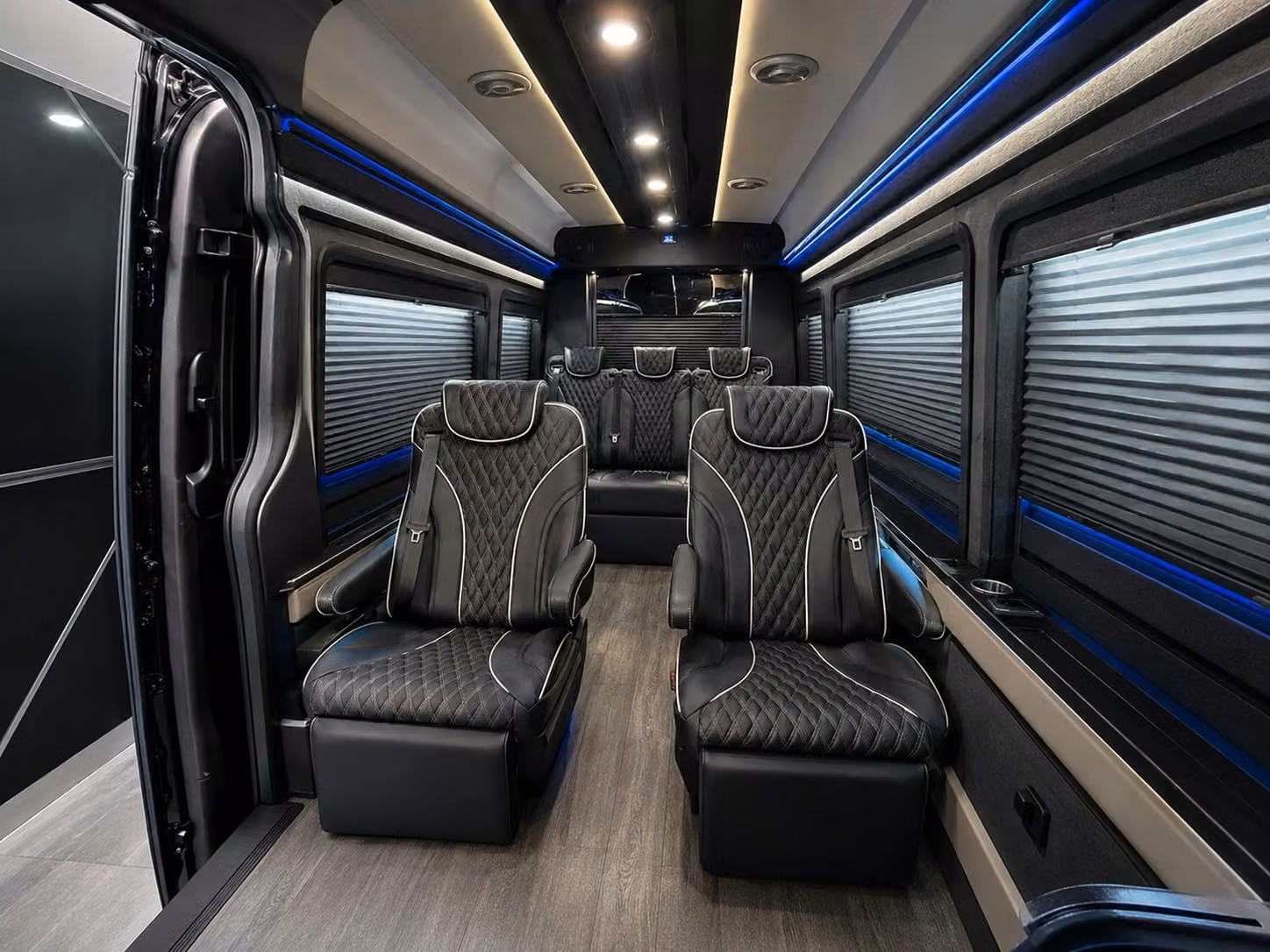 you deserve airport transportation that actually works around your flight schedule